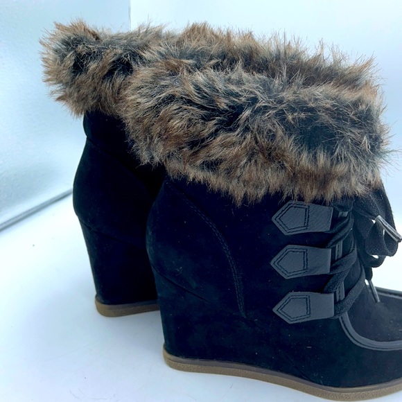 Gorgeous MARONA FUR TOP BOOTIES - Picture 10 of 14